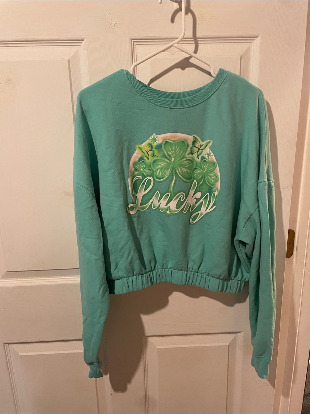Women's 'Lucky' Shamrock Crewneck Sweater in Tealish green